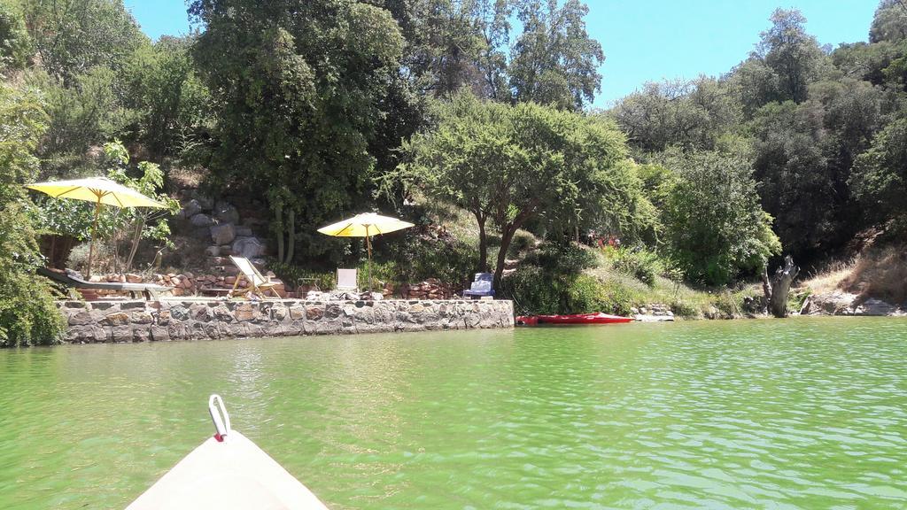 Cabaña de Adobe en Lago Rapel Exterior foto