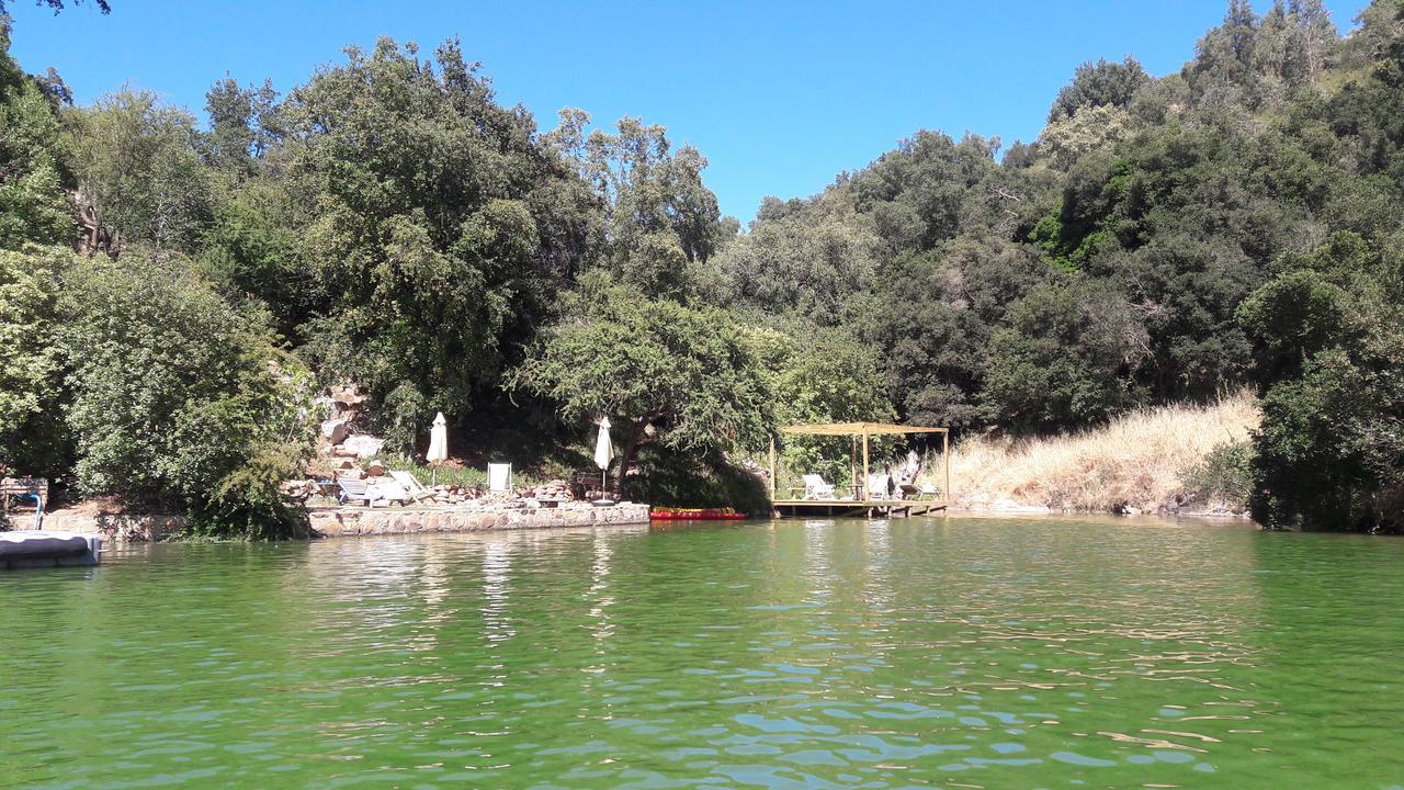 Cabaña de Adobe en Lago Rapel Exterior foto